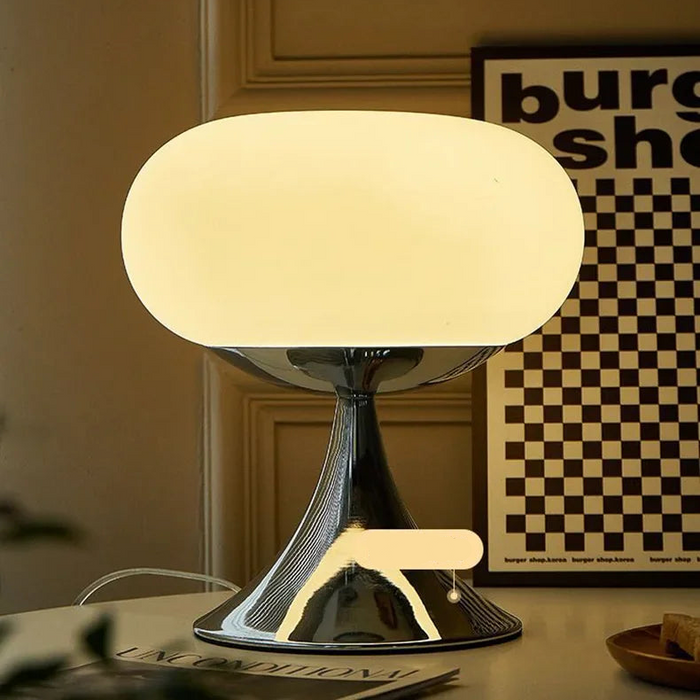 Antyczna Lampa Stołowa Szklana w Stylu Bauhaus – Zielona i Biała, Idealna do Salonu lub Sypialni 1
