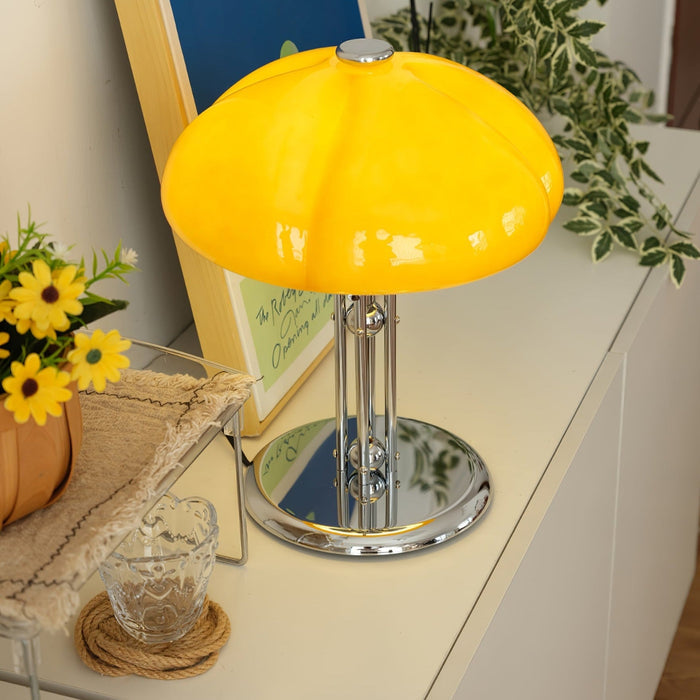 Lampa Stołowa Szklana Bauhaus z Bursztynowym Kloszem – Nowoczesne Lampy Stołowe do Salonów, Wysokość 55 cm 2