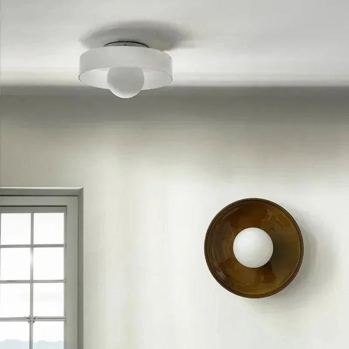 Lampa sufitowa z miękkim oświetleniem – skandynawski design ze szkła do nowoczesnych wnętrz 1