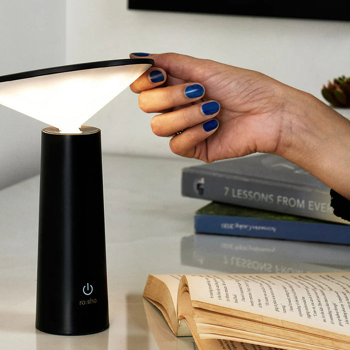 Lampa Stołowa LED Bezprzewodowa z Regulacją Jasności – Nowoczesna Lampka Nocna do Salonu i Sypialni 2