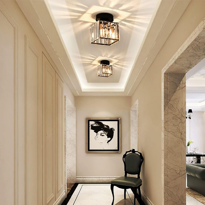 Elegancka Lampa Sufitowa Kilon z Kryształowym Kloszem i Mosiężną Oprawą – Idealna do Salonów i Sypialni 3