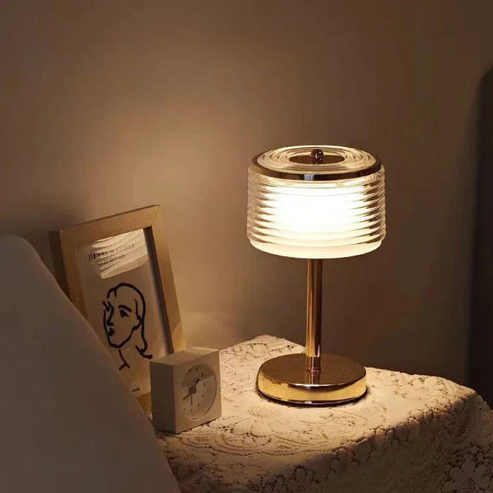 Elegancka Lampa Stołowa LED w Kształcie Pierścienia – Złota, Ciepłe Światło do Salonów, Lampy Stołowe 16x16x30 cm 5