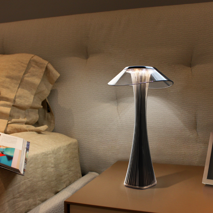Elegancka Bezprzewodowa Lampa Stołowa LED z Diamentowym Wykończeniem, Ściemniana Lampka Nocna do Salonów i Biur 3