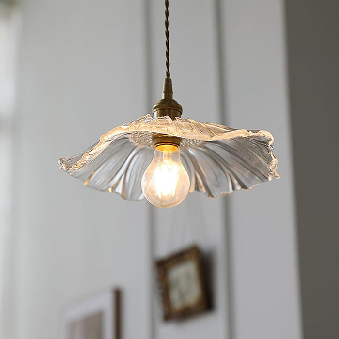 Lampa Wisząca Szklana w Kształcie Kwiatka – Elegancki Dodatek do Wnętrz 3