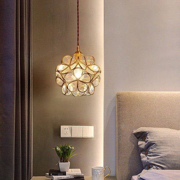 Lampa Wisząca Floyem Flower z Mosiężną Ramą – Elegancki Klosz Kwiatowy 3