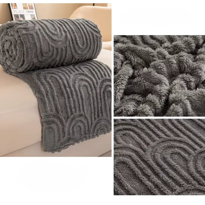 Puszysty Koc Polarowy w Kratę – Ultra Miękki, Elegancki, Ciepły Kocyk Polarowy do Domu i Podróży 7