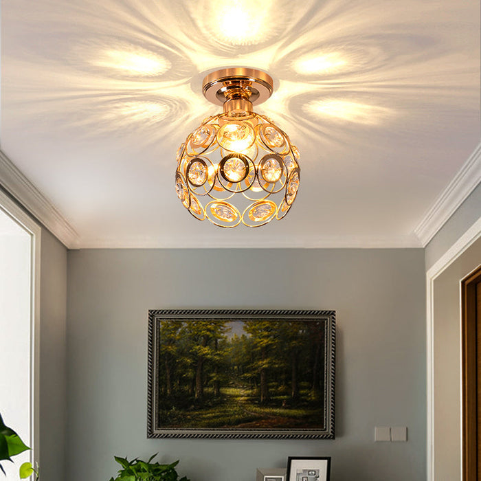 Lampa Sufitowa Złota w Kształcie Kuli – Elegancka Lampy Sufitowe do Przedpokoju, Kryształowe Wykończenie, E27 2