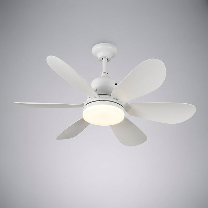 Lampa sufitowa LED z wentylatorem i zdalnym sterowaniem, oferująca 4500 lumenów, cicha 0