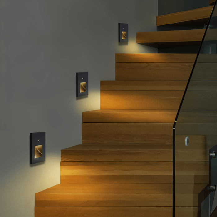 Lampa Podłogowa LED z Czujnikiem Ruchu – Eleganckie Oświetlenie do Korytarzy i Sypialni, Energooszczędna, Nowoczesna 1