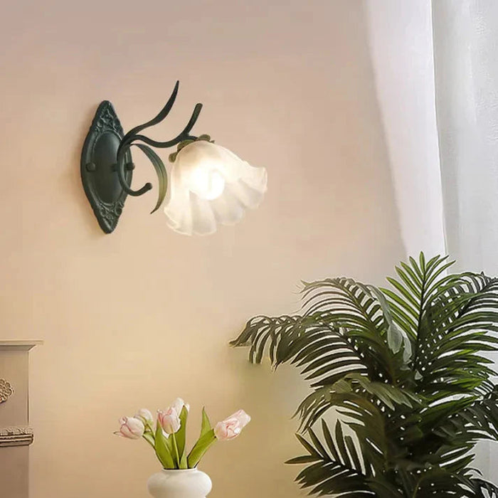Kinkiet Ścienny z Motywem Konwalii – Elegancka Lampa do Sypialni i Salonu, Żelazo, D10*H22cm 6