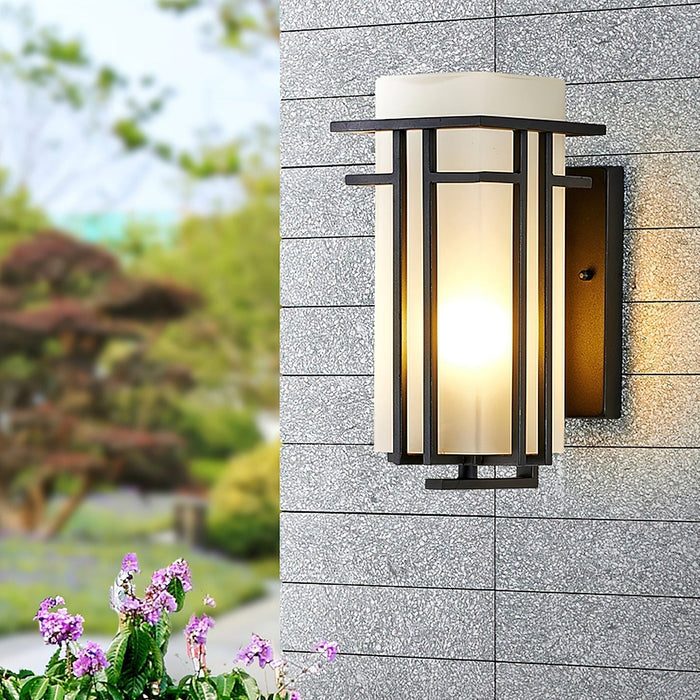 Lampa Zewnętrzna nad Drzwi Linden z Żelaza i Szkła – Retro Design, Wodoodporna IP65, Trwała do Użytku na Dom 2