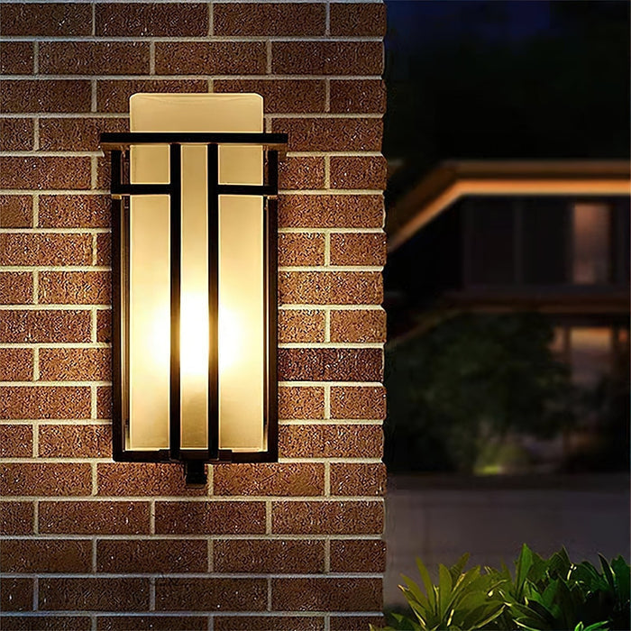 Lampa Zewnętrzna nad Drzwi Linden z Żelaza i Szkła – Retro Design, Wodoodporna IP65, Trwała do Użytku na Dom 6