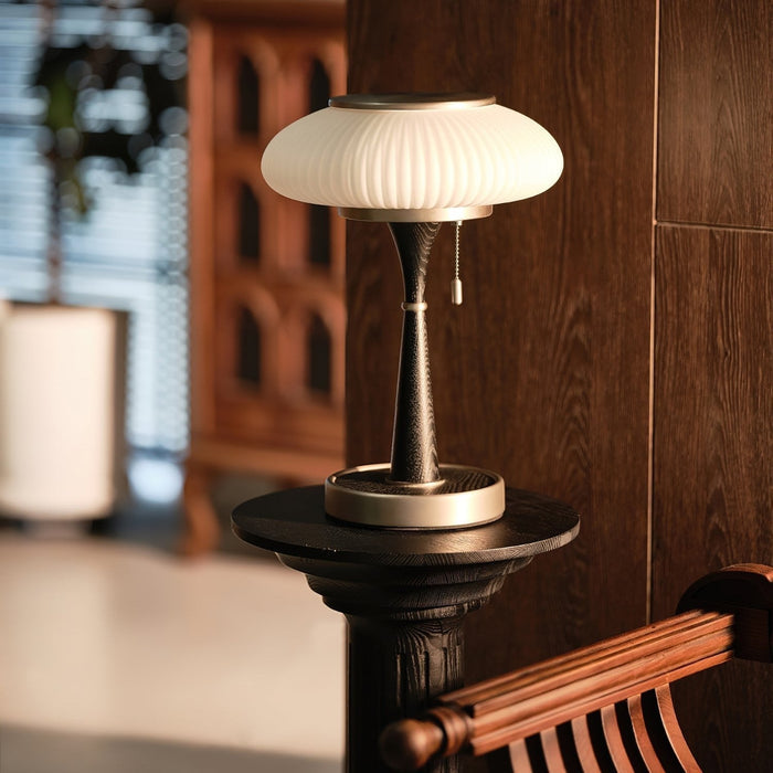Lampa Stołowa Szklana Matsutake z Metalowym Wykończeniem – Elegancka Lampa Stołowa do Salonów i Biur, 36 cm 7
