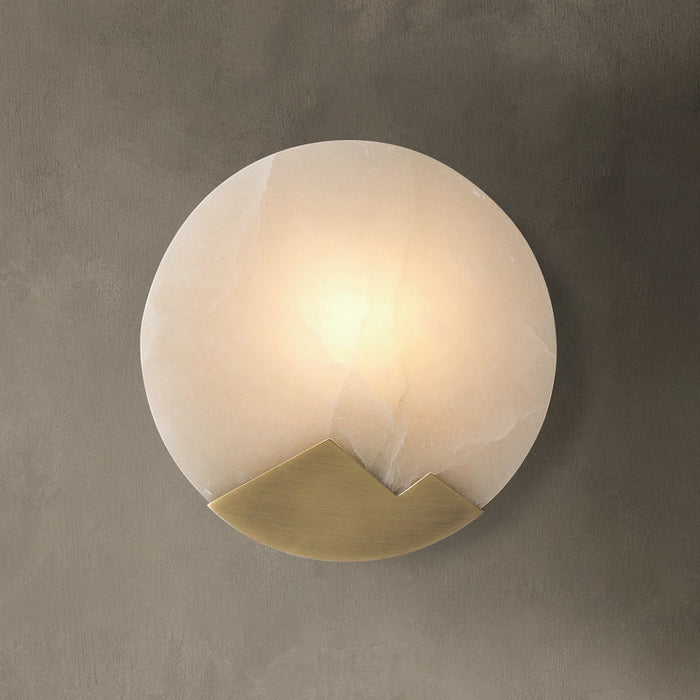 Minimalistyczna Lampa Ścienna z Marmurowym Abażurem i Mosiężnymi Elementami – Kinkiet E14 do Sypialni i Salonu 0