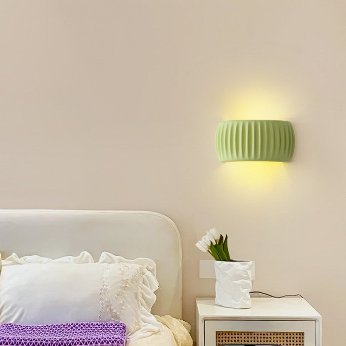 Nowoczesna Lampa Ścienna Art Deco z Żywicy – Kinkiet Ścienny w Zielonym, Pomarańczowym i Białym Kolorze 7