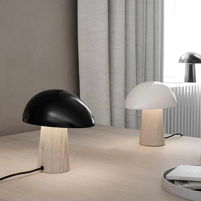 Nowoczesna Lampa Stołowa Juno z Drewnianymi Akcentami – Skandynawski Design do Salonów i Sypialni 3