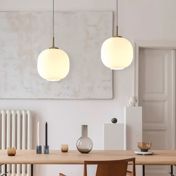 Nowoczesna Lampa Wisząca z Opalowego Szkła w Stylu Skandynawskim – Elegancka i Minimalistyczna 7