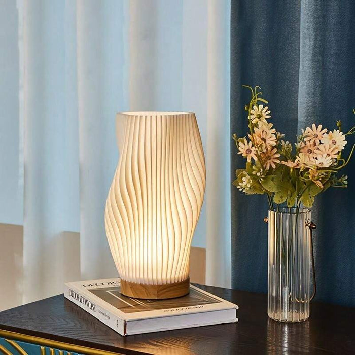 Nowoczesna Lampa Wavecrest z Funkcją Ściemniania i Portem USB – Elegancka Lampa do Biura, Sypialni i Salonu 2