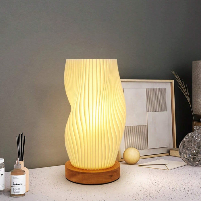 Nowoczesna Lampa Wavecrest z Funkcją Ściemniania i Portem USB – Elegancka Lampa do Biura, Sypialni i Salonu 5