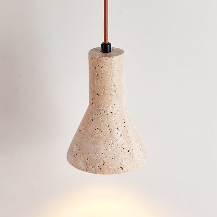 Nowoczesna lampa wisząca z żółtego trawertynu – elegancki akcent do kuchni i jadalni 6