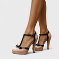 Ortopedyczne buty na obcasie z wyściełaną wkładką zapewniającą wygodę i stabilność – nowoczesny, elegancki design 0