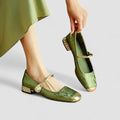 Ortopedyczne buty typu Mary Jane na niskim, blokowym obcasie – urok vintage i nowoczesna elegancja 0