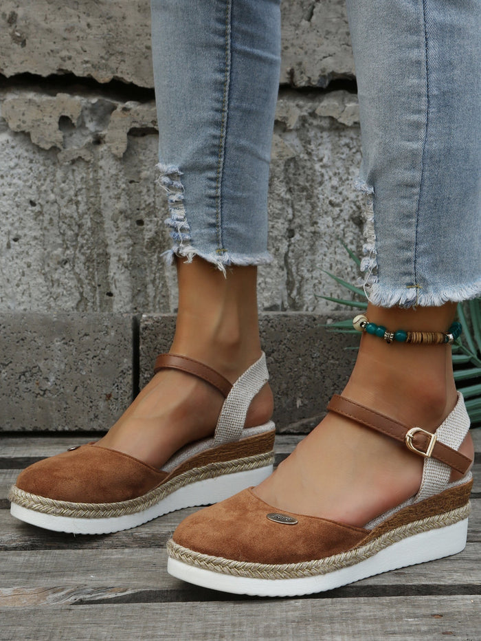 Ortopedyczne espadryle damskie z wygodnym dopasowaniem – stylowe buty z wysokiej jakości materiału 0