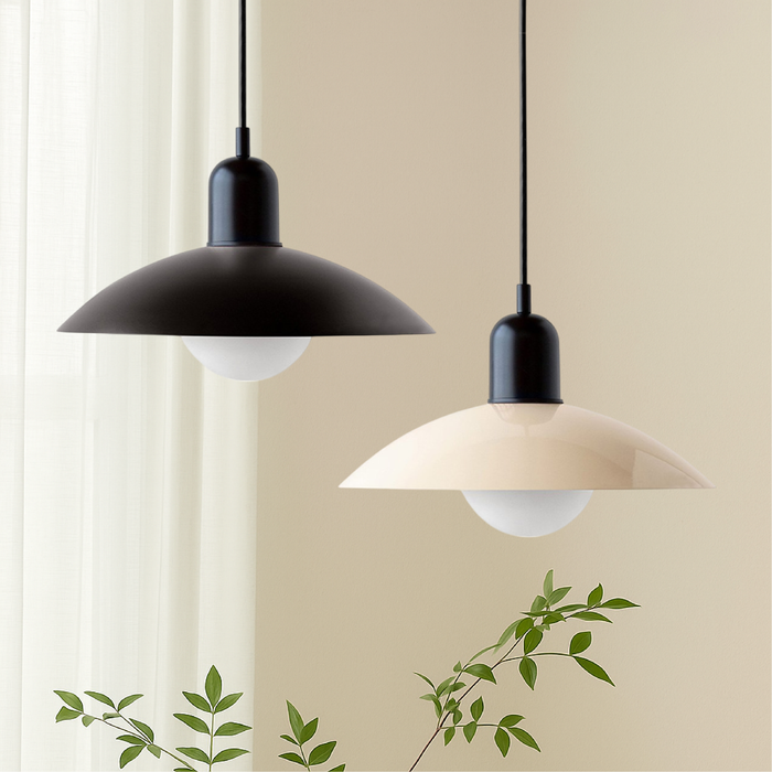 Lampa wisząca z zakrzywionym metalowym kloszem do oświetlenia kuchennego – minimalistyczna oprawa do wnętrz 1