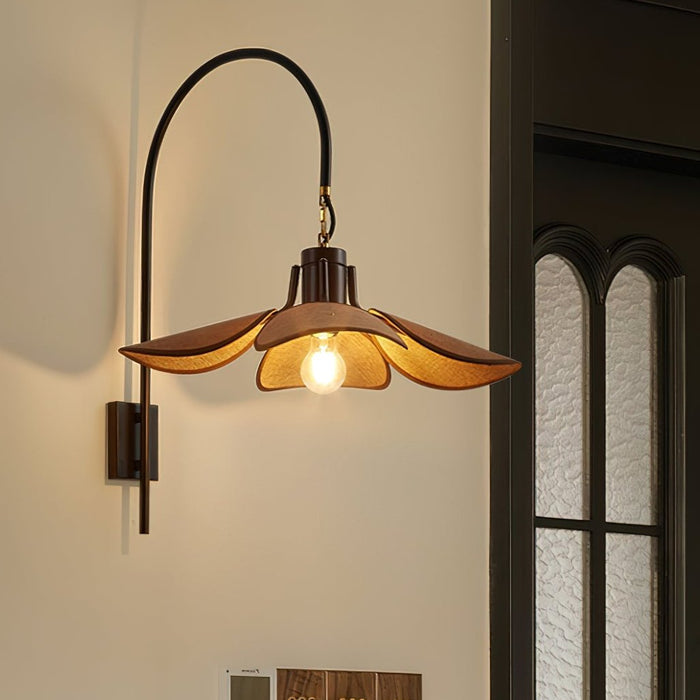 Kinkiet Ścienny Petal Bloom z Naturalnym Wzorem Kwiatowym – Elegancka Lampa do Sypialni i Salonu, Metalowa i Lniana 0