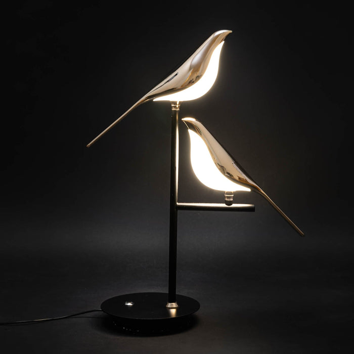 Postmodernistyczna Lampa Stołowa LED z Złotym Ptakiem – Elegancka Lampka do Salonu i Sypialni 3