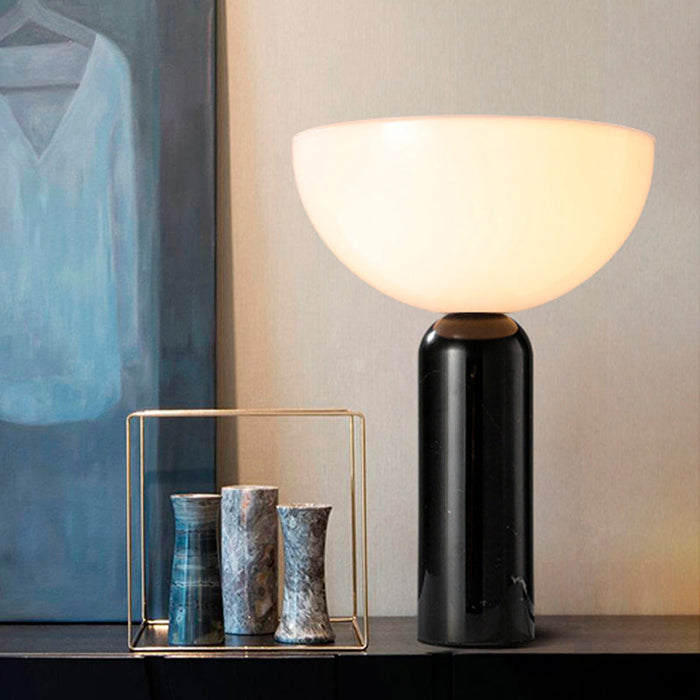 Marmurowa Lampa Stołowa Raja z LED – Elegancka Lampka Stołowa do Salonów, Biała, 35 cm, Nowoczesny Design 1