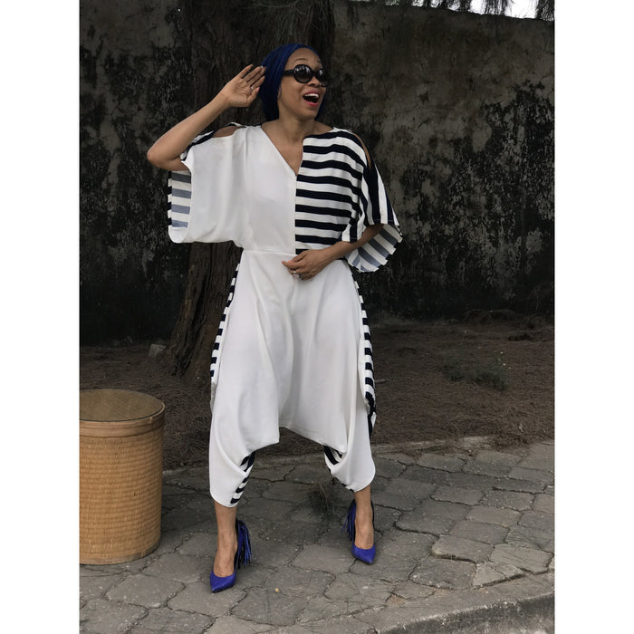 Reversible Favour Essouira in White With Black & White Stripe Détail