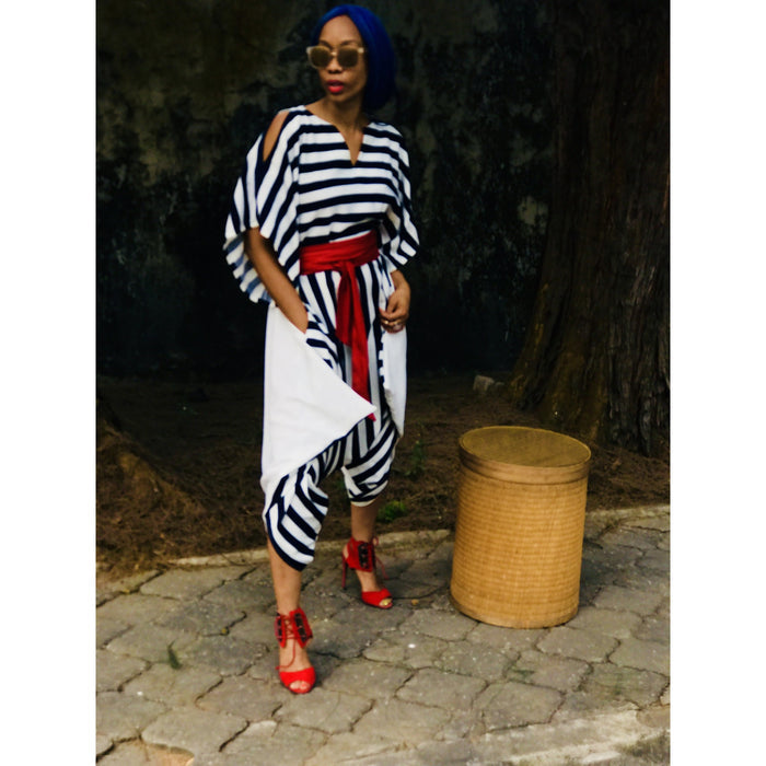 Reversible Favour Essouira in White With Black & White Stripe Détail