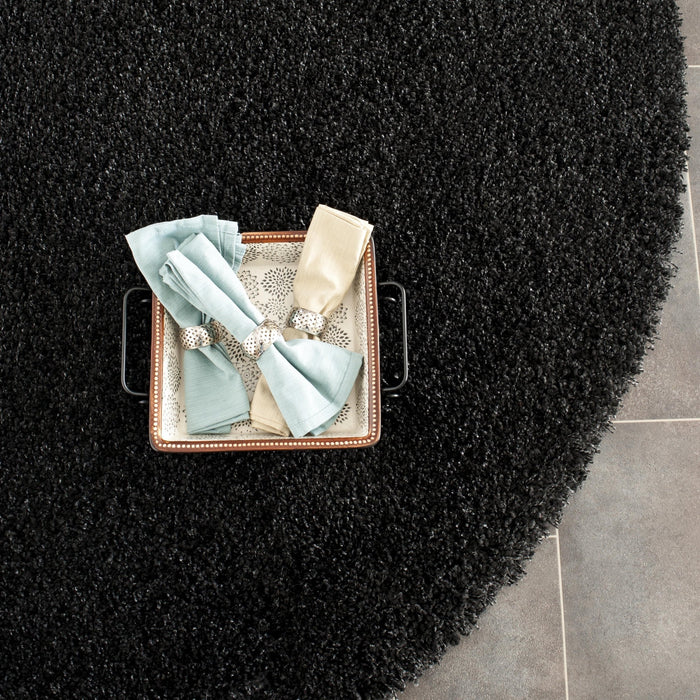 Safavieh California Shag Collection 6'7" Diameter Area Rug, Black