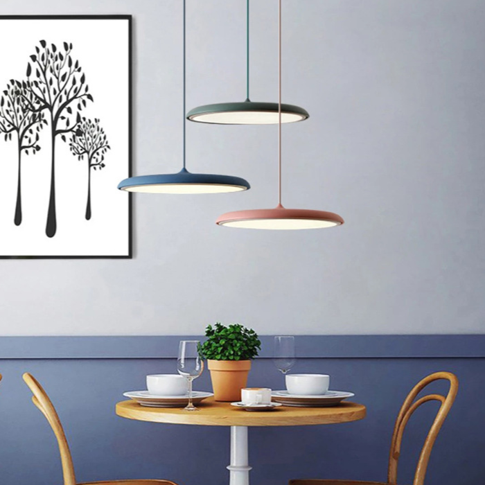 Skandynawska Lampa Wisząca z Dyskiem LED – Nowoczesny Design w Różnych Kolorach 2