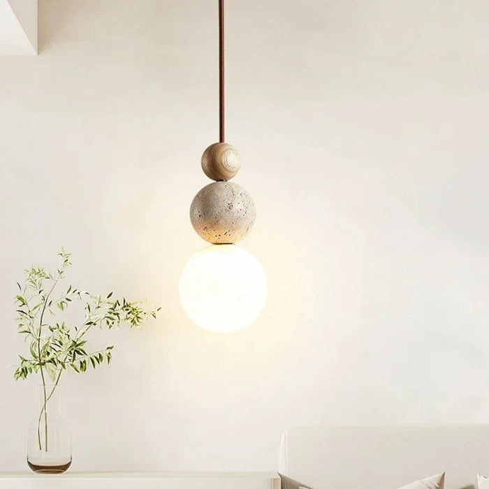 Skandynawska lampa wisząca z opalowym kloszem – minimalistyczny design w kształcie kuli 2
