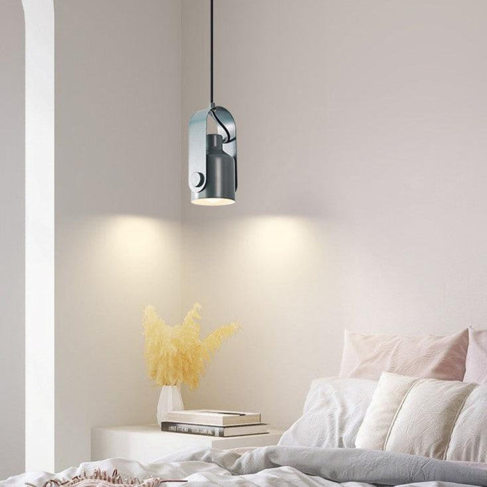 Skandynawski Wiszący Reflektor z Drewna i Metalu – Elegancki Design, Minimalistyczny Styl do Nowoczesnych Wnętrz 1