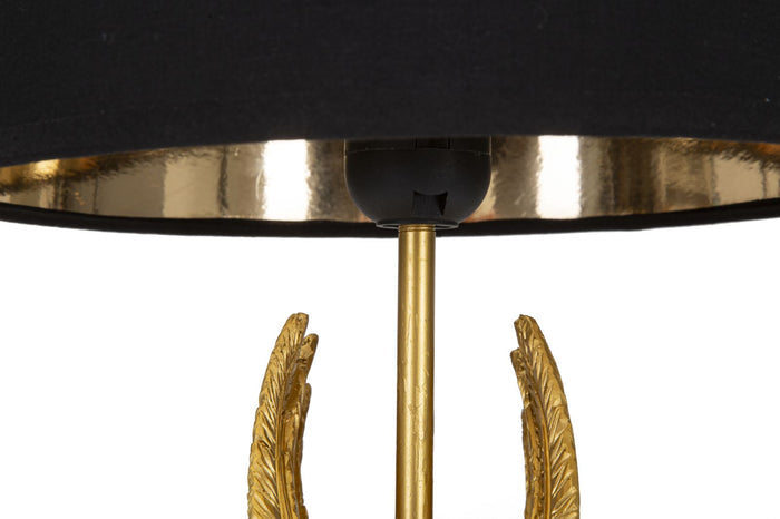 Lampa stołowa rzeźbiona z ciemnym abażurem i złotymi akcentami, idealna do elegan 4