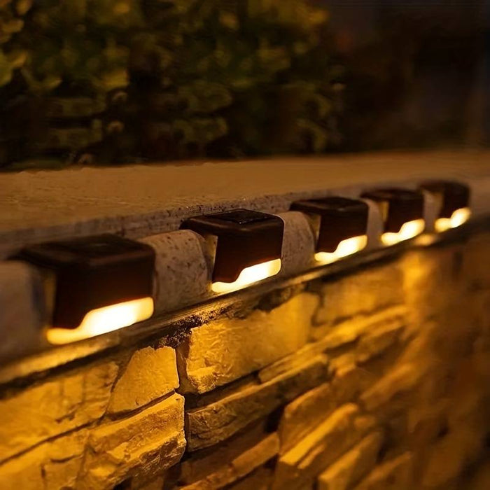 Kinkiet Ogrodowy Solarne LED, Bezprzewodowy, Automatyczne Oświetlenie Zewnętrzne, Wodoodporny, Ciepłe Światło IP65 1
