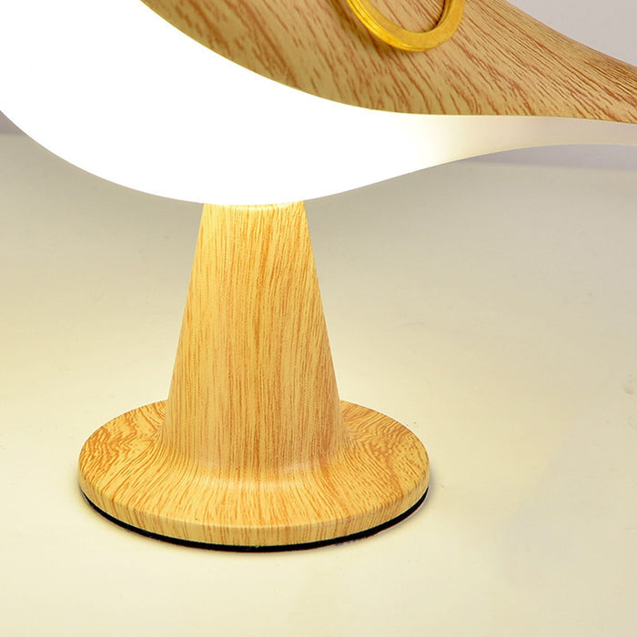 Stylowa Lampa z Motywem Ptaka – Nowoczesny Design, Energooszczędna, Idealna do Salonu i Sypialni 5