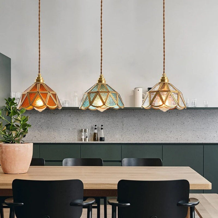 Stylowa Lampa Wisząca Retro z Mosiądzu i Szkła – Idealna do Kuchni i Jadalni 3