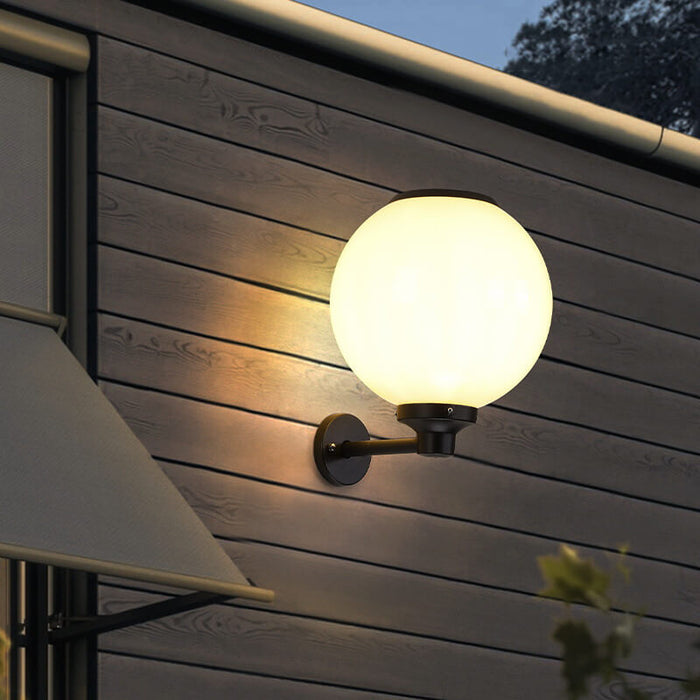 Wodoodporna Lampa Ścienna Solarna Zewnętrzna – Elegancki Design, Ekologiczne Oświetlenie, Rozmiary 20/25/30 cm 2