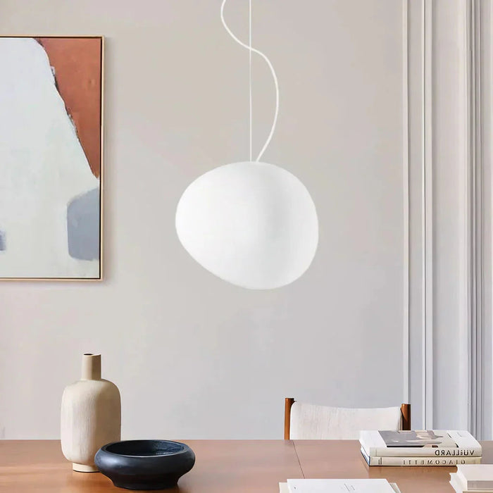 Lampa wisząca z białego kamienia – Elegancka i Nowoczesna 0
