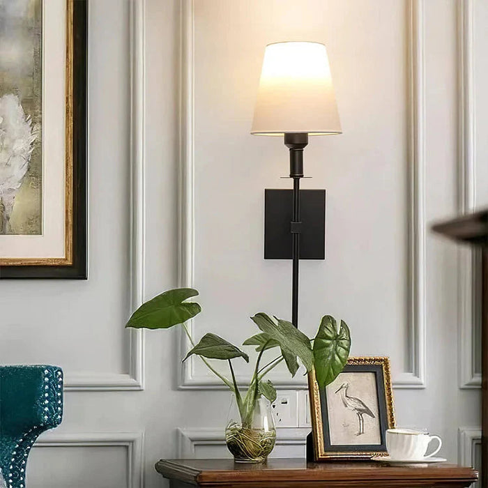 Bezprzewodowa Lampa Ścienna Kinkiet na Baterie z Akumulatorem – Elegancki Design do Wnętrz i na Zewnątrz 1
