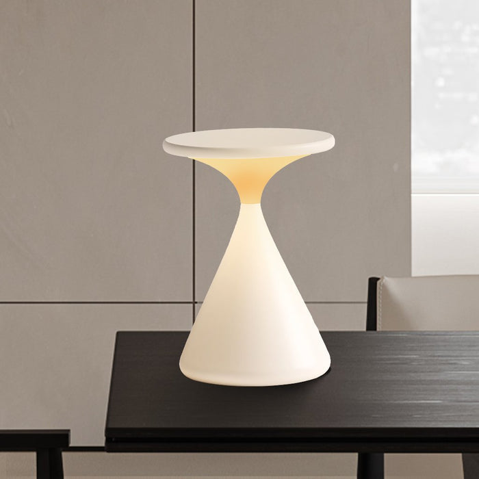 Bezprzewodowa lampa stołowa w kształcie klepsydry – Nowoczesny design i funkcjonalność 0