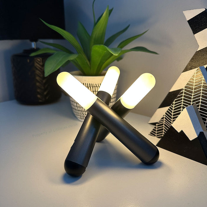 Lampa stołowa bezprzewodowa z regulowanym oświetleniem dotykowym, nowoczesny design z trzema gł 3