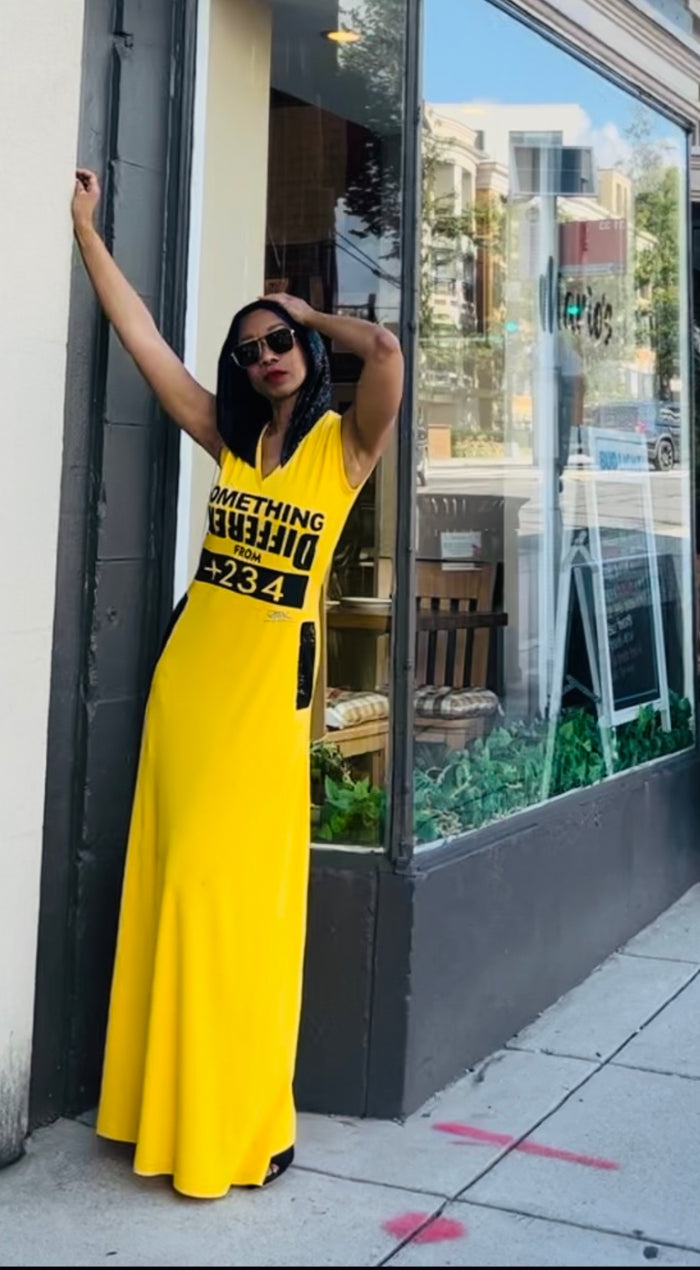 Yellow Hooded Dress with Luxury Sequin Détail